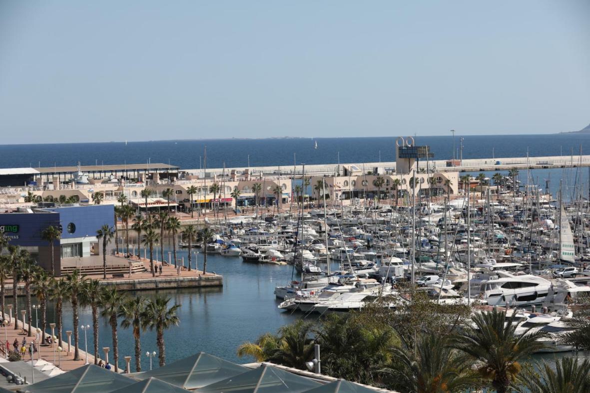 Cozy Apartment City Hall Alicante Eksteriør billede
